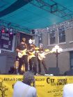los Straitjackets