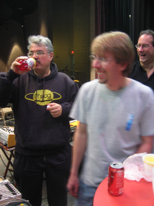 everything but Andrew in focus