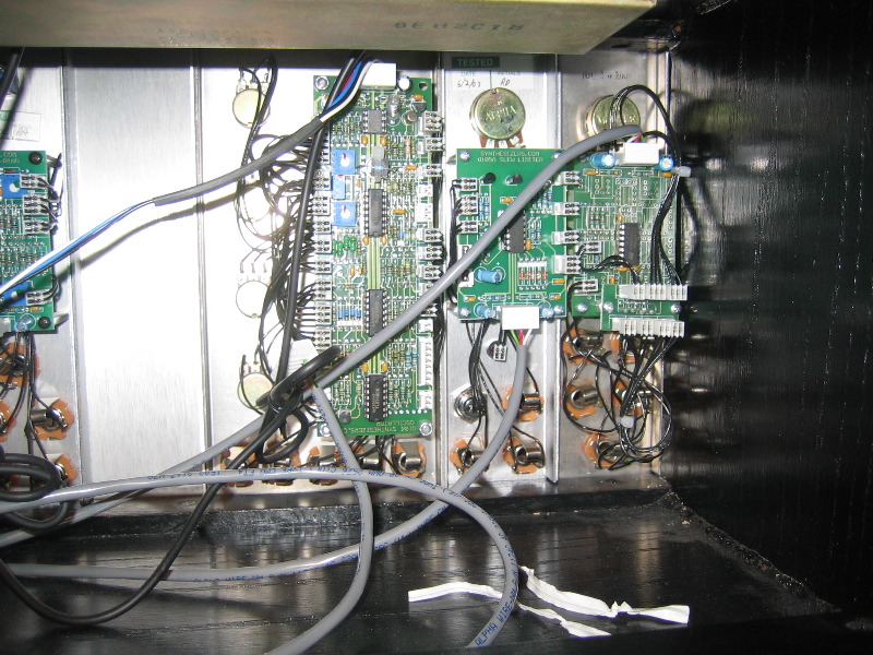 bigsynthdotcom inside I